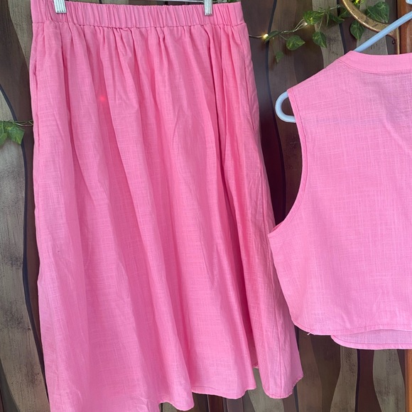 NWOT Unbranded Two-piece Pink Crop Top and Matching Maxi Skirt, size XL - Picture 6 of 7